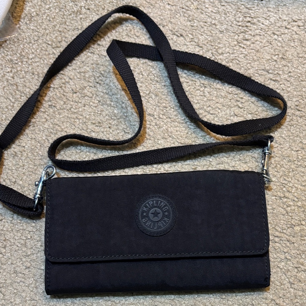 Kipling Black Crossbody Wallet